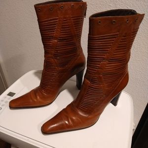SOLD🚫 ***Via Spiga Camel Leather Boots - sz 9M